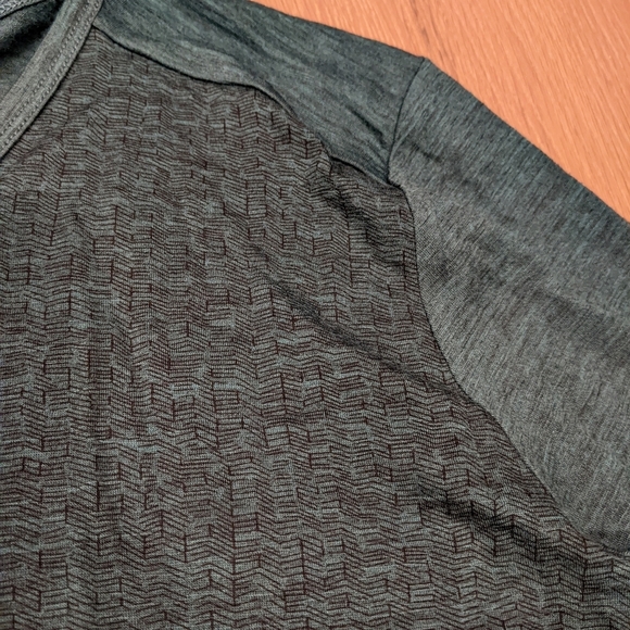 Wool underlayer shirt - Picture 6 of 6